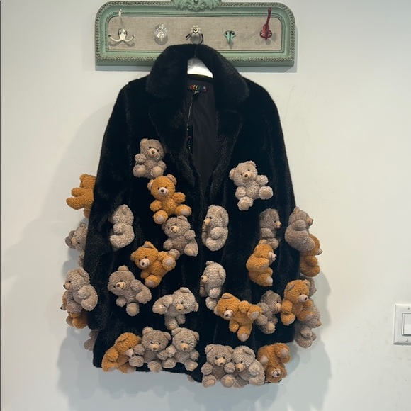 Teddy Bear Embellished Black Coat size medium new with tags art to wear - Picture 1 of 7